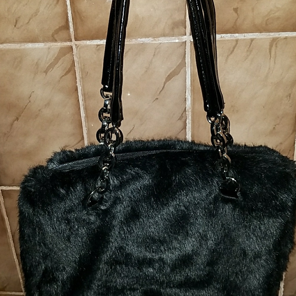 Bongo purse